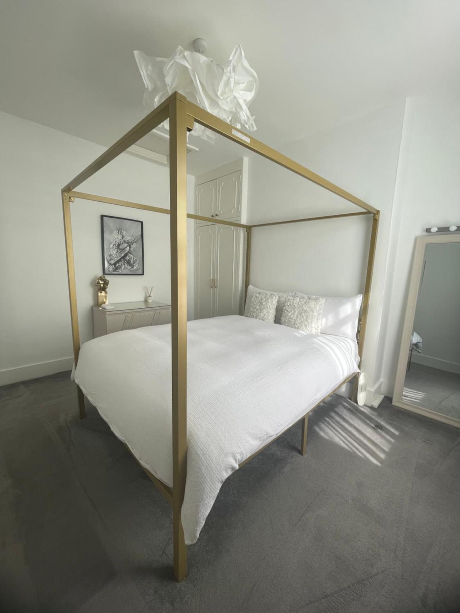 Queen Bedroom In Maida Vale Londýn Exteriér fotografie