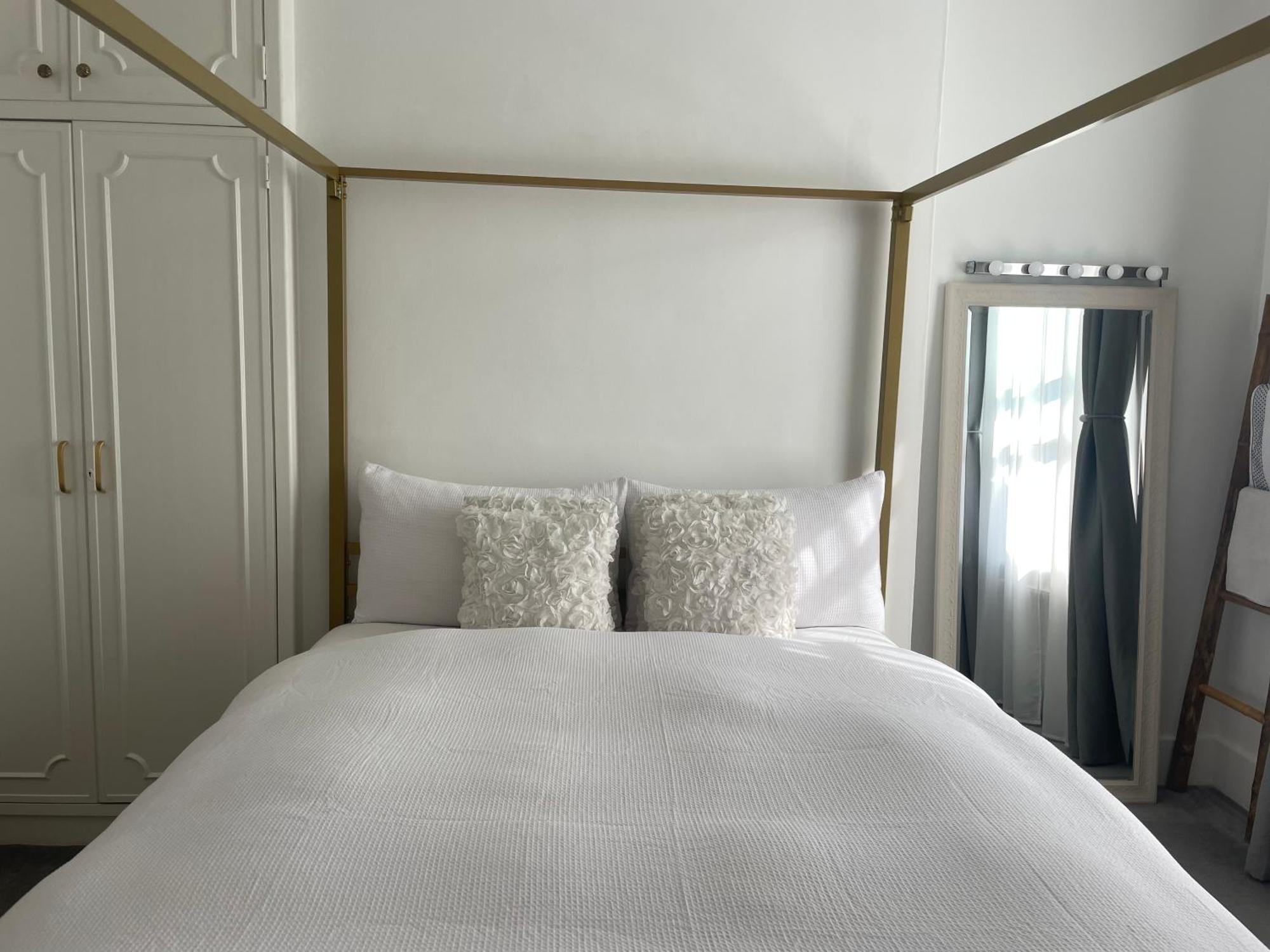 Queen Bedroom In Maida Vale Londýn Exteriér fotografie